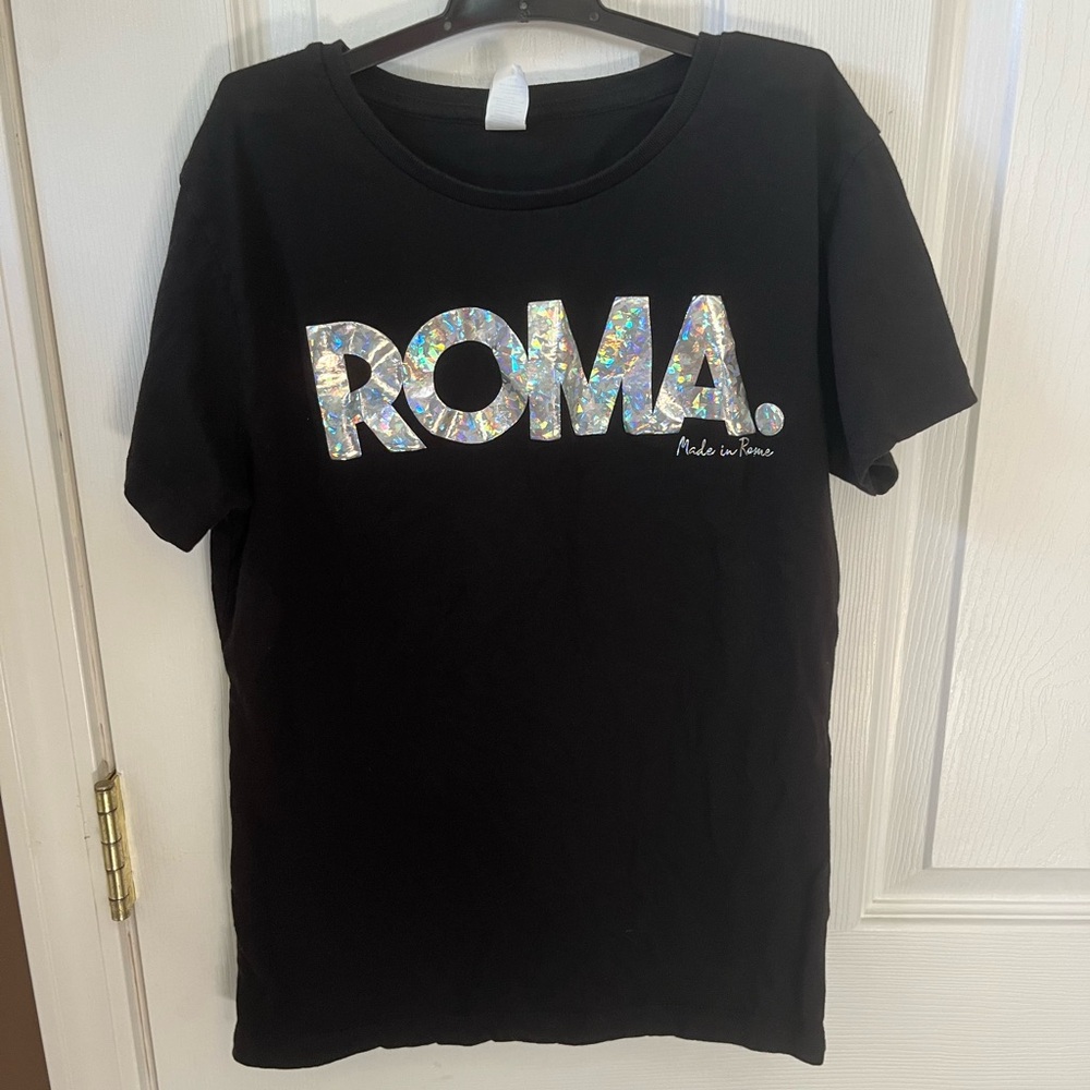 Women’s Small Roma Tee